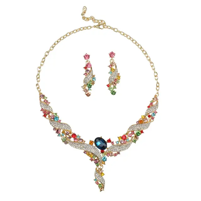 Gold-Plated Bridal Jewellery Set – Necklace & Earrings – view 5
