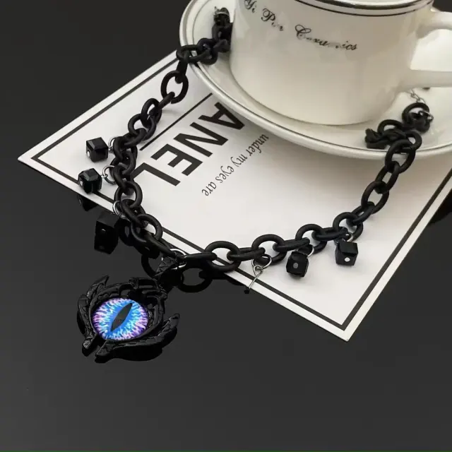 Cuban Chain Star & Moon Pendant Necklace – view 3