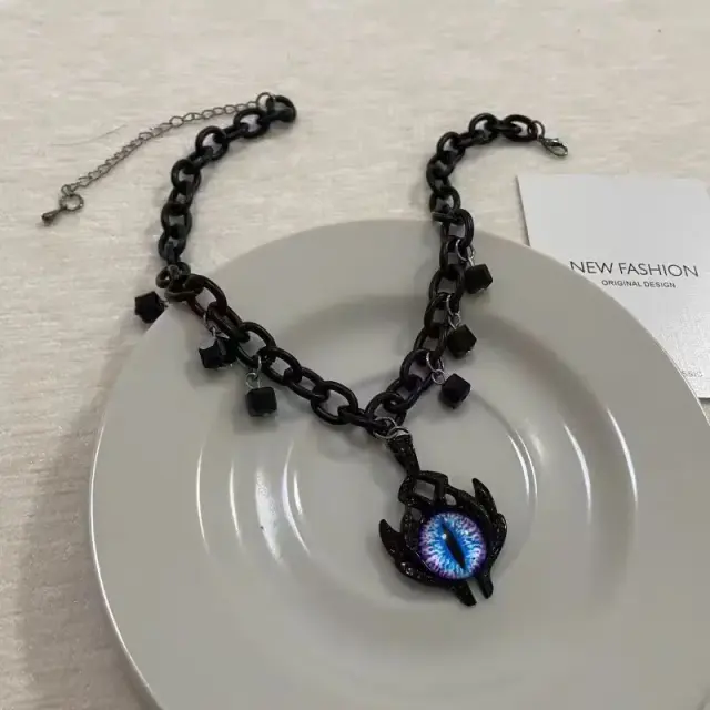 Cuban Chain Star & Moon Pendant Necklace – view 4
