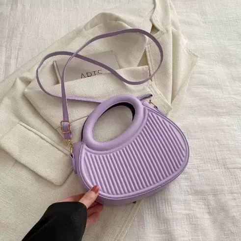 Striped Dopamine Saddle Bag – image 1