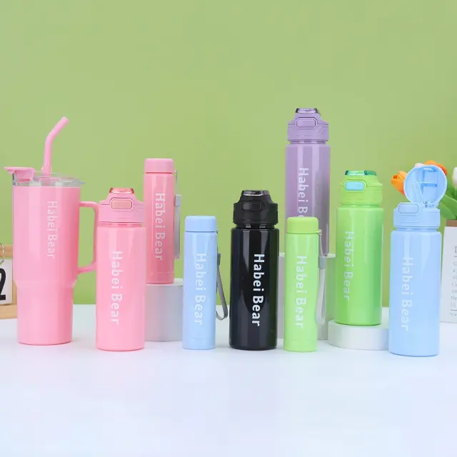 3-in-1 Plastic Water Bottle Set – view 5