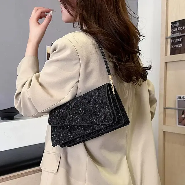 Envelope Clutch & Chain Crossbody Bag – view 3