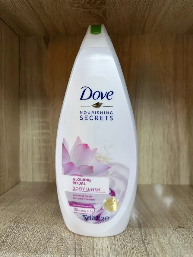 Dove Beauty Nourishing Body Wash – view 2